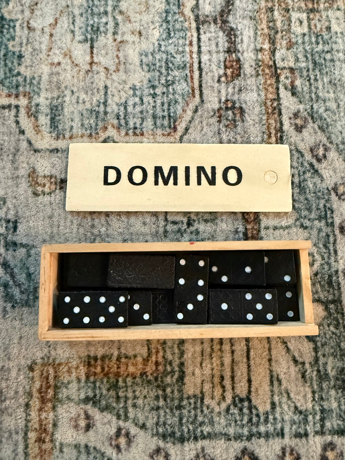 Dominos