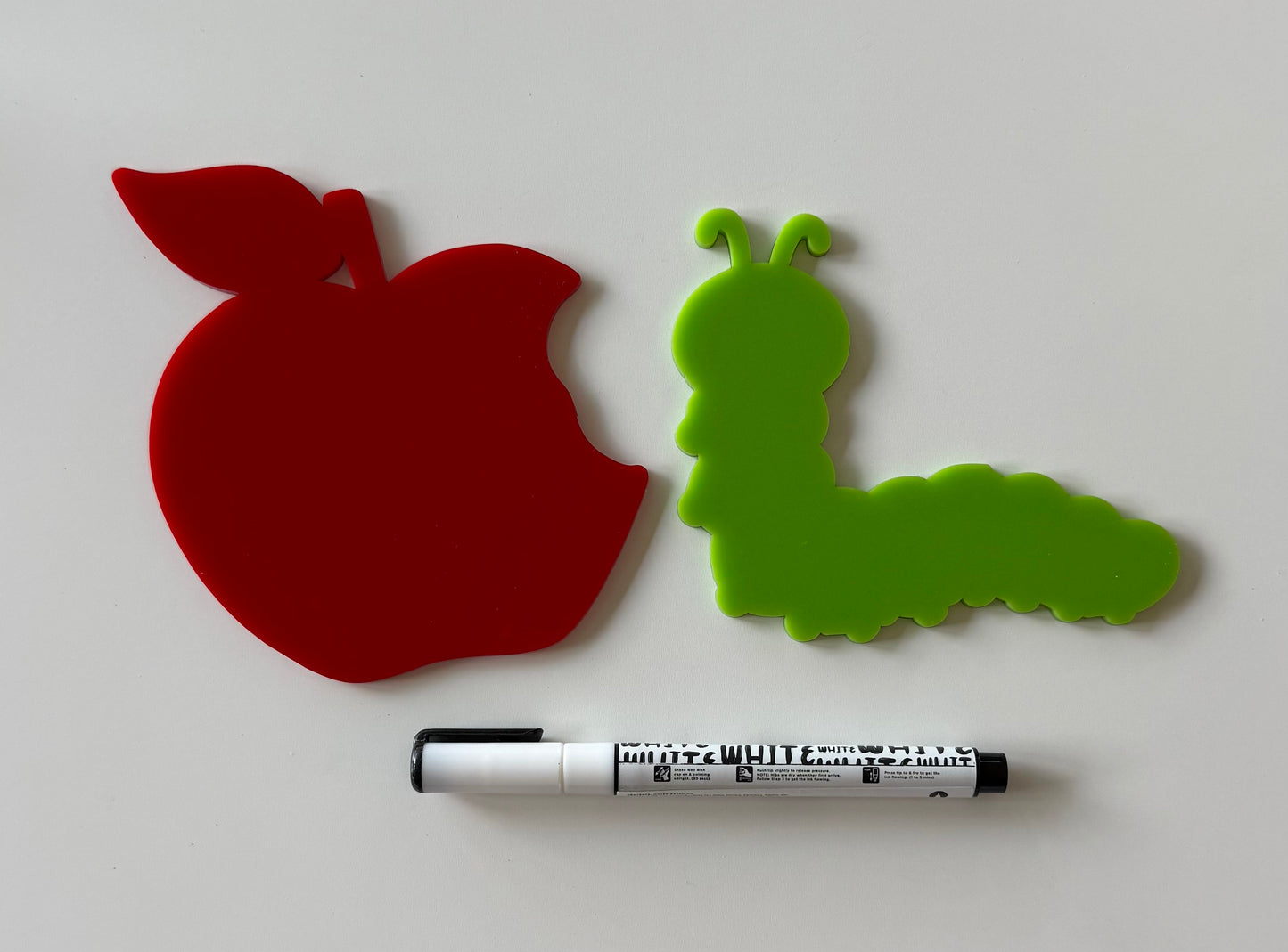 Apple + Worm Set